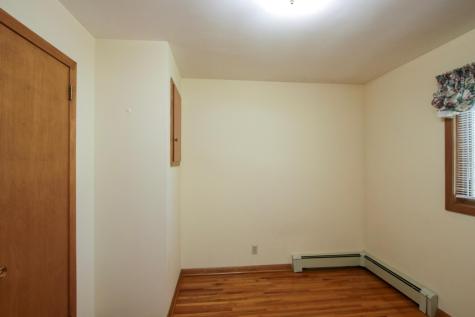 807 N Renville Street Winthrop MN 55396