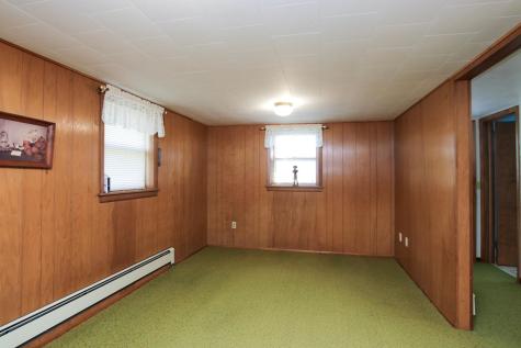 807 N Renville Street Winthrop MN 55396