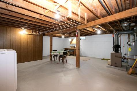807 N Renville Street Winthrop MN 55396