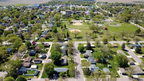 807 N Renville Street Winthrop MN 55396