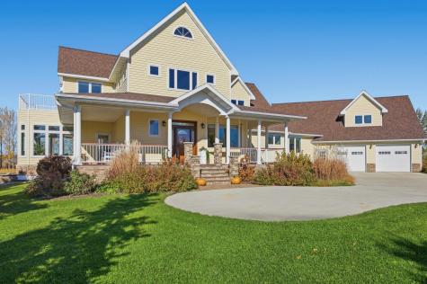 3422 73rd Avenue N Moorhead MN 56560