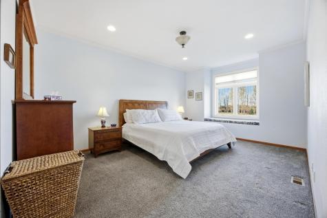 3422 73rd Avenue N Moorhead MN 56560