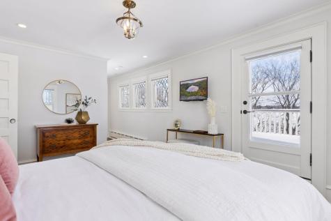 2735 E Lake Of The Isles Parkway Minneapolis MN 55408