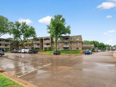 4387 Wilshire Boulevard Mound MN 55364