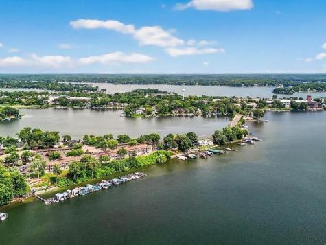 4387 Wilshire Boulevard Mound MN 55364