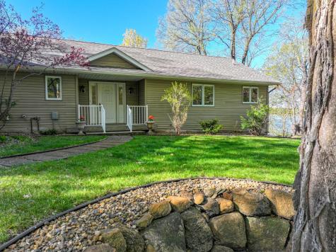 1850 Petes Point Lane SW Alexandria MN 56308