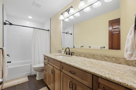 2413 Sandstone Drive Woodbury MN 55129
