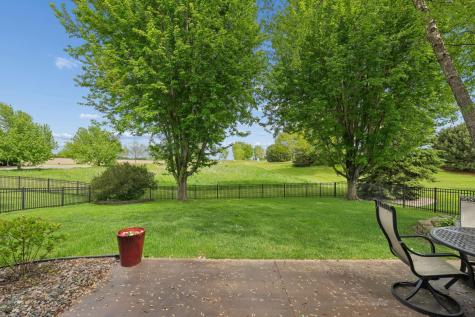 2413 Sandstone Drive Woodbury MN 55129