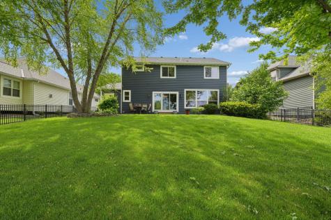2413 Sandstone Drive Woodbury MN 55129