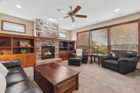 2413 Sandstone Drive Woodbury MN 55129