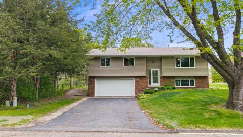 7080 Rice Lake Lane Circle Pines MN 55014
