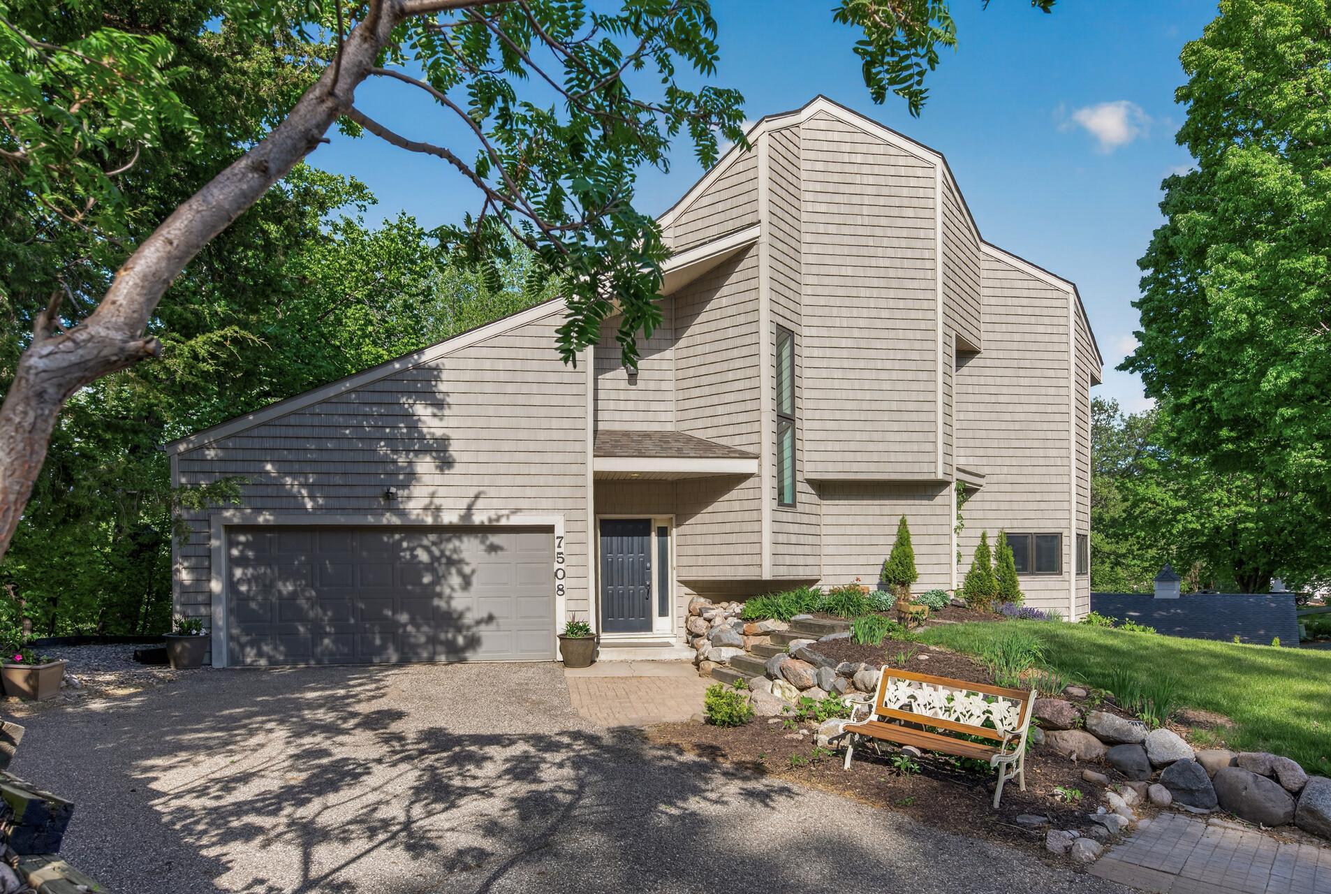 7508 W 77th Street Chaska MN 55318