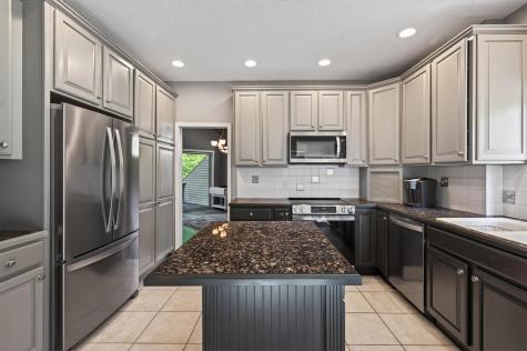 7508 W 77th Street Chaska MN 55318