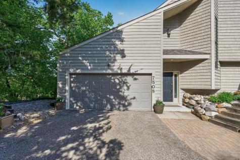 7508 W 77th Street Chaska MN 55318