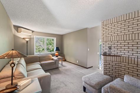 7508 W 77th Street Chaska MN 55318