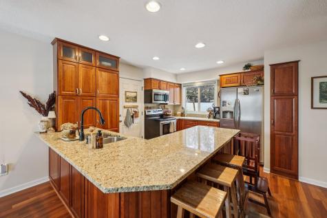12325 49th Avenue N Plymouth MN 55442