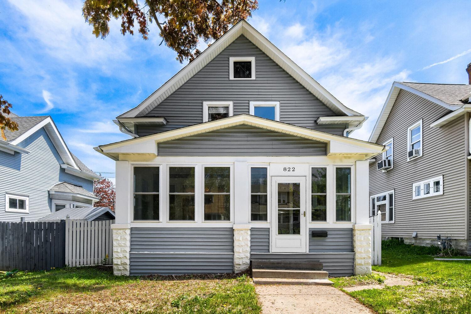 822 Smith Avenue S Saint Paul MN 55107