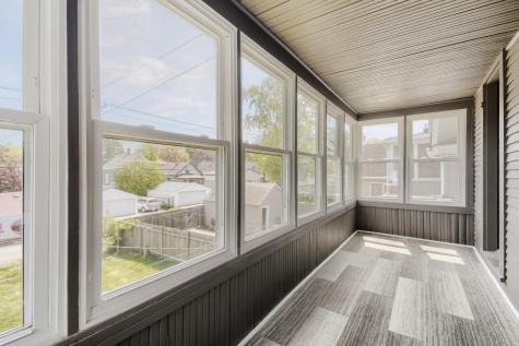 822 Smith Avenue S Saint Paul MN 55107