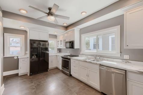 822 Smith Avenue S Saint Paul MN 55107