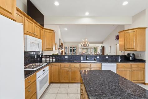 16737 49th Place N Plymouth MN 55446