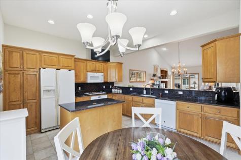 16737 49th Place N Plymouth MN 55446