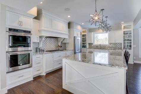 1424 Fairacre Lane SW Willmar MN 56201