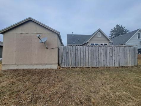 1403 11th Avenue NW Austin MN 55912