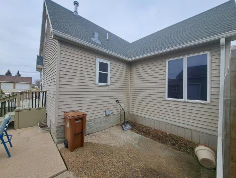 1403 11th Avenue NW Austin MN 55912