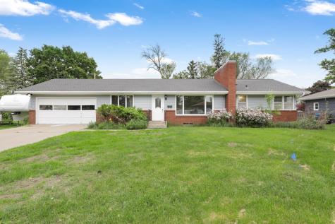 561 Bennett Drive NE Fridley MN 55432