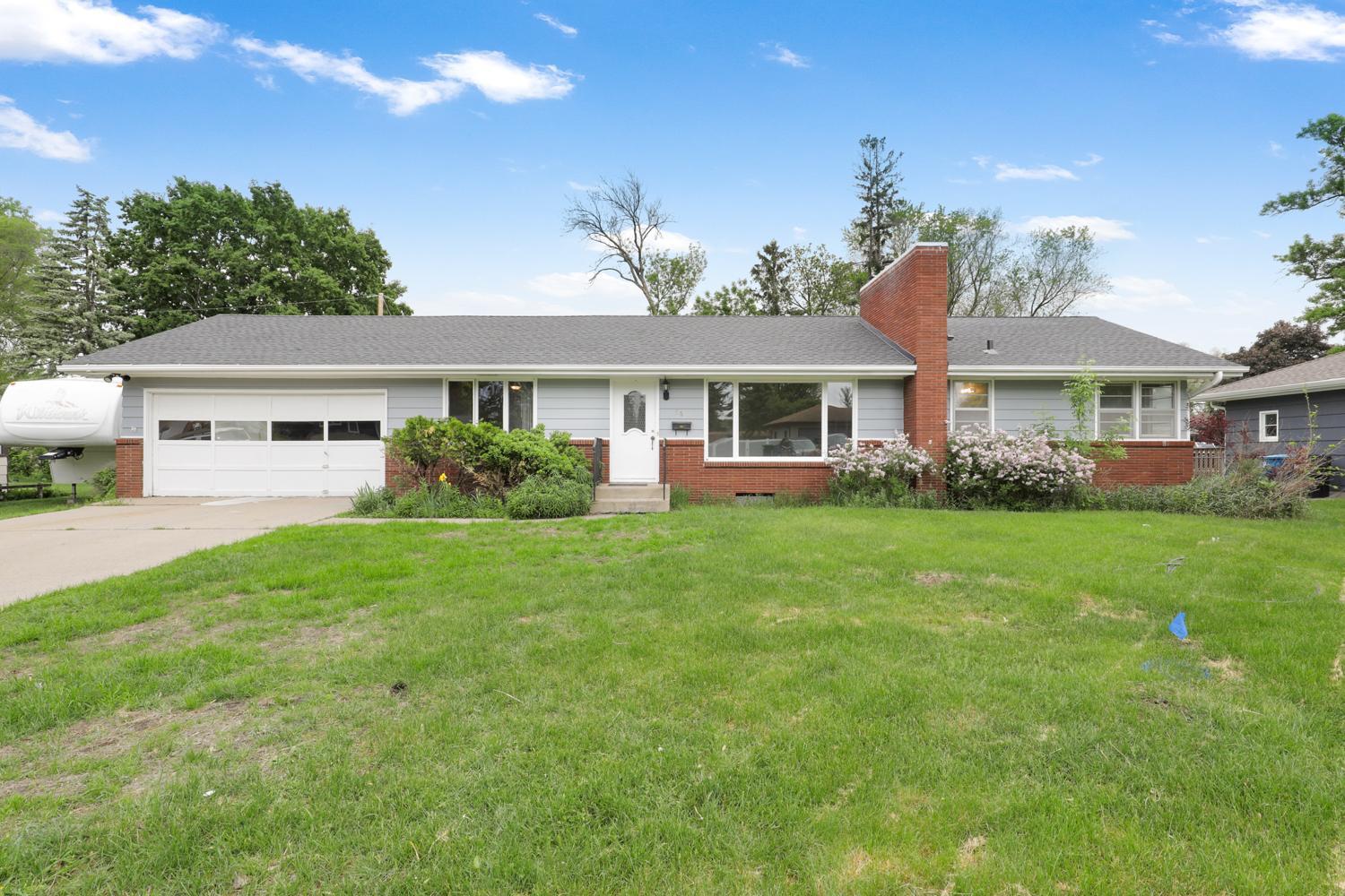 561 Bennett Drive NE Fridley MN 55432