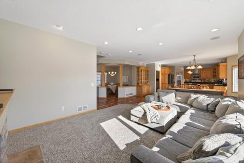 10320 Abbott Drive N Brooklyn Park MN 55443