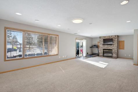 10320 Abbott Drive N Brooklyn Park MN 55443