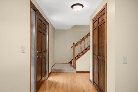 1592 Norwood Circle Eagan MN 55122