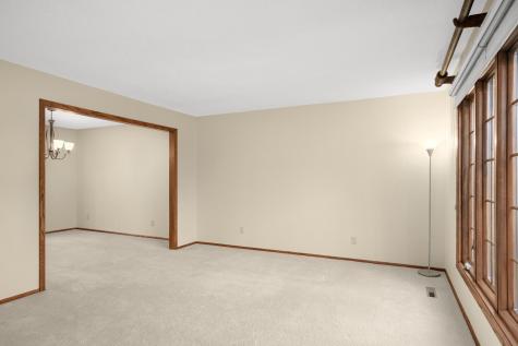 1592 Norwood Circle Eagan MN 55122