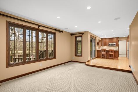 1592 Norwood Circle Eagan MN 55122