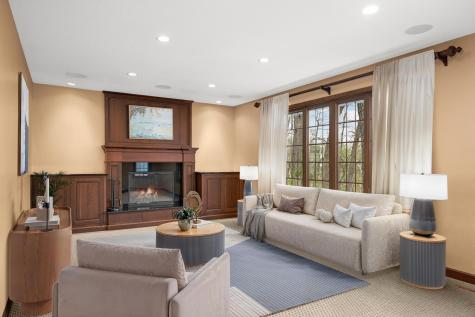 1592 Norwood Circle Eagan MN 55122