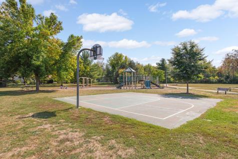 1592 Norwood Circle Eagan MN 55122