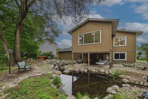 10460 Buckingham Drive Eden Prairie MN 55347