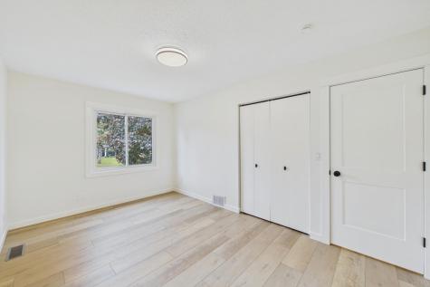 10460 Buckingham Drive Eden Prairie MN 55347
