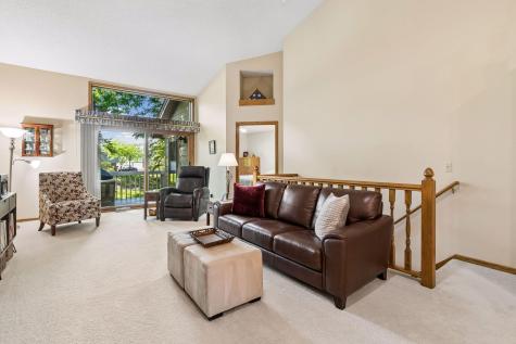 14397 Embassy Way Apple Valley MN 55124
