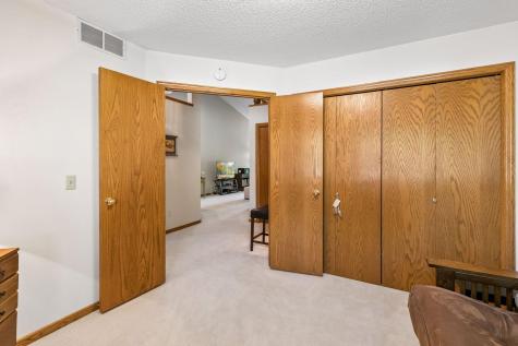 14397 Embassy Way Apple Valley MN 55124