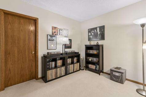 14397 Embassy Way Apple Valley MN 55124