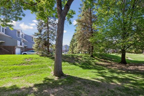 14397 Embassy Way Apple Valley MN 55124
