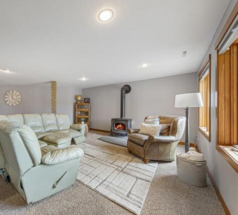 13461 SW 72nd Avenue New Richland MN 56072