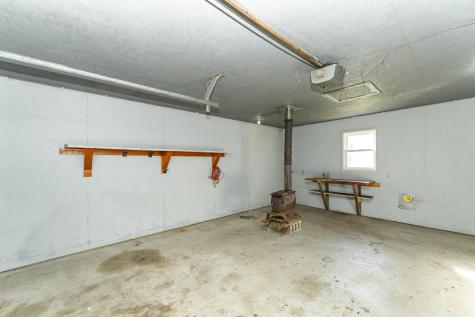 209 E Henry Street Le Roy MN 55951