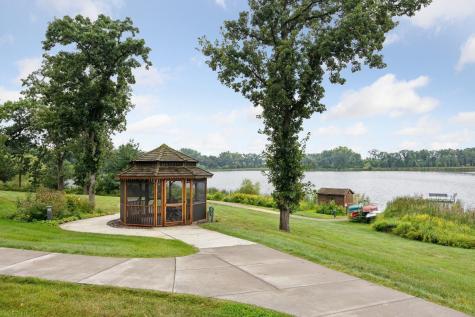 1900 Rush Lake Trail New Brighton MN 55112