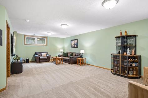 11303 Goose Lake Parkway Dayton MN 55369