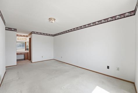 902 Evergreen Drive Burnsville MN 55337