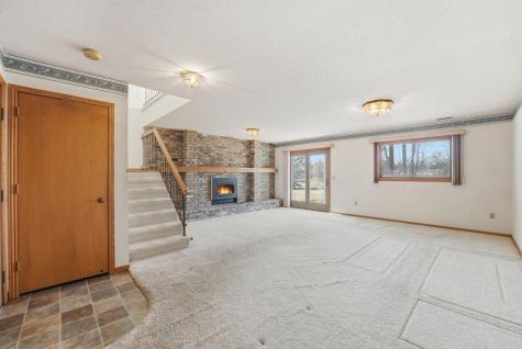 902 Evergreen Drive Burnsville MN 55337