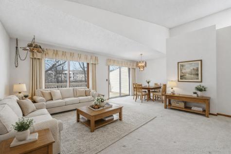 902 Evergreen Drive Burnsville MN 55337